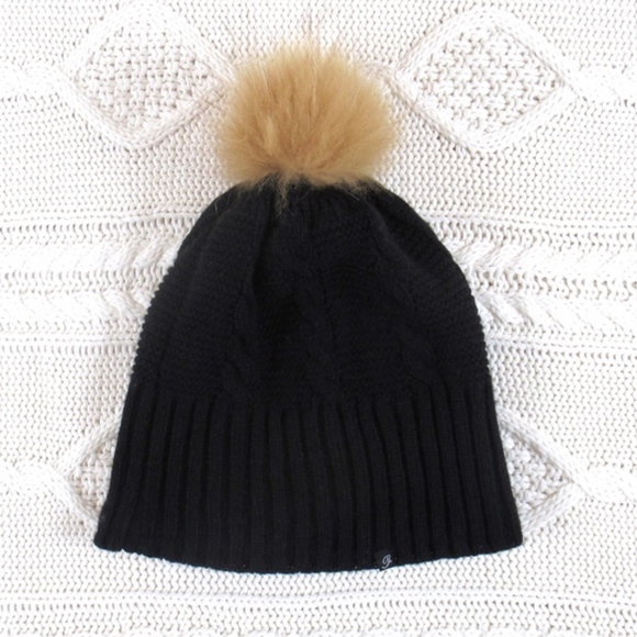 POM BEANIE - Picture 2 of 5